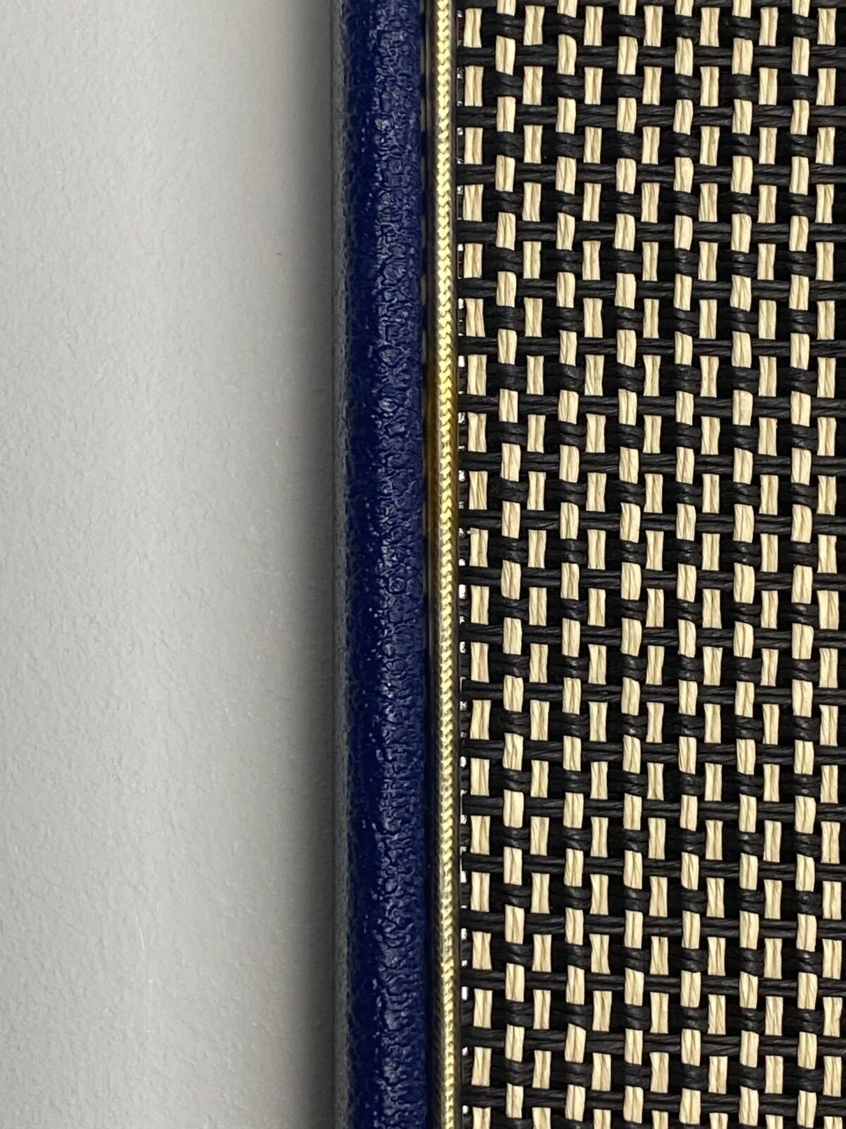 M-Style Salt & Pepper Blue Levant closeup side zijkant akoestisch paneel salt & pepper