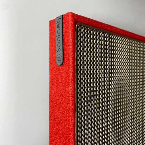 Logo Sonicely met Salt & pepper speakerdoek