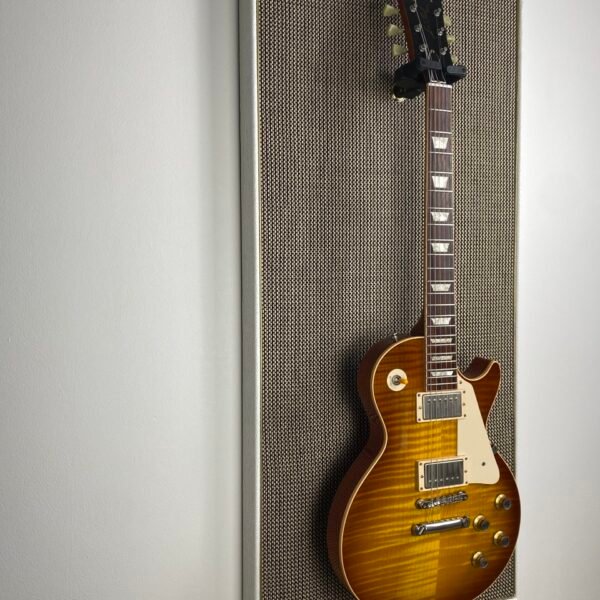 M-Style Salt & Pepper elephant white full side Akoestisch paneel met gitaar aan haak