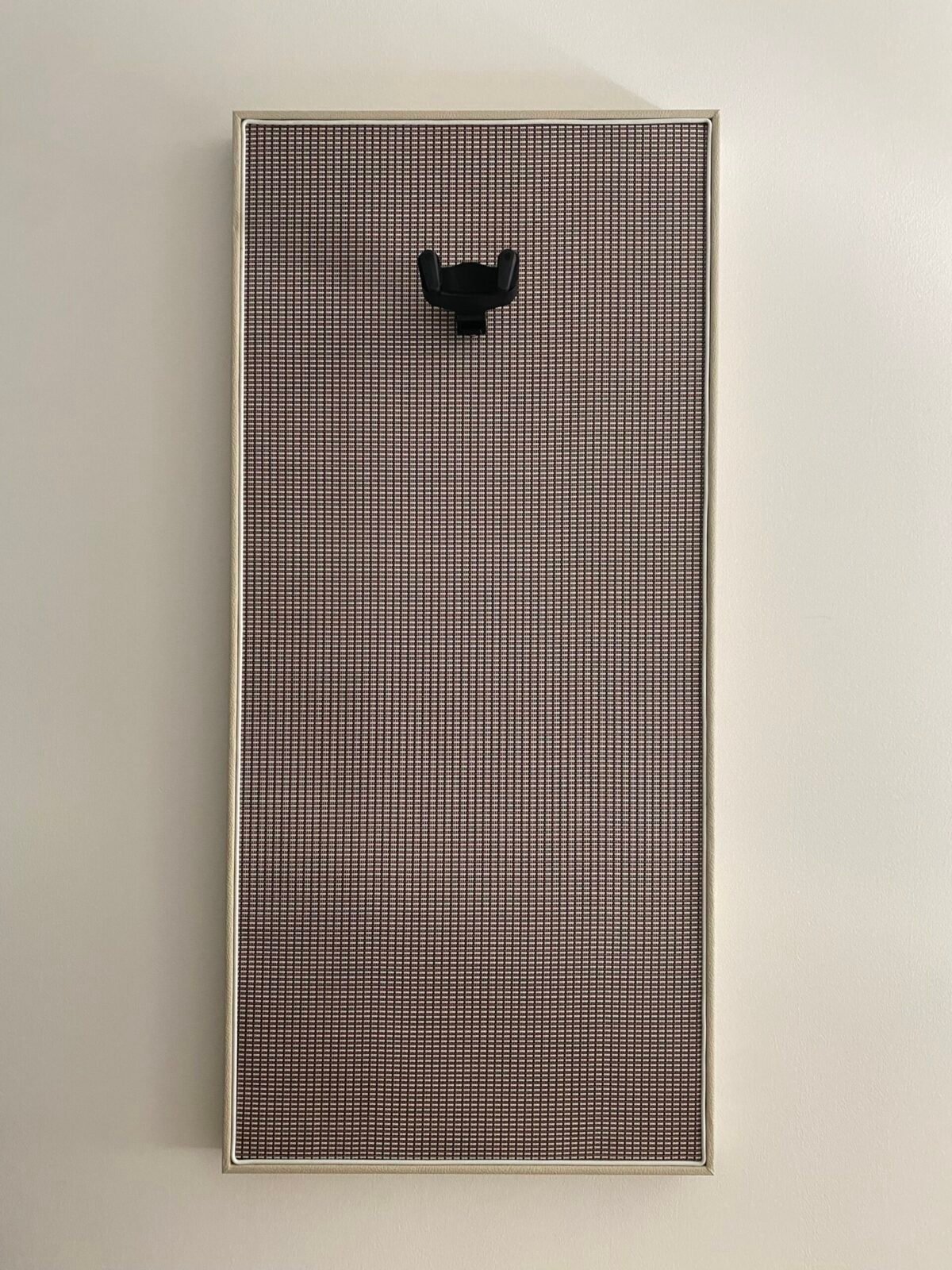 Akoestisch paneel met gitaarhaak